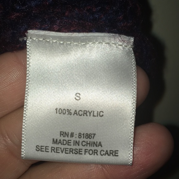 JJ Basics Cable-Knit Open Weave 3/4 Sleeve Sweater in Purple-Size Small - Picture 7 of 8